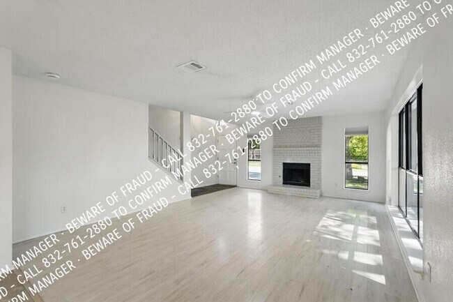 Foto del edificio - 521 Bent Creek Dr