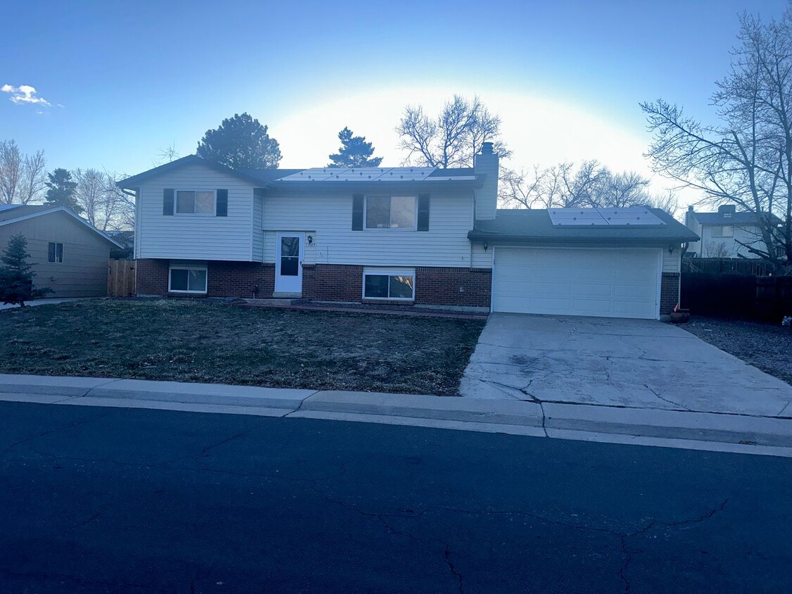 Primary Photo - For Rent!! Single Family Home in Lone Tree