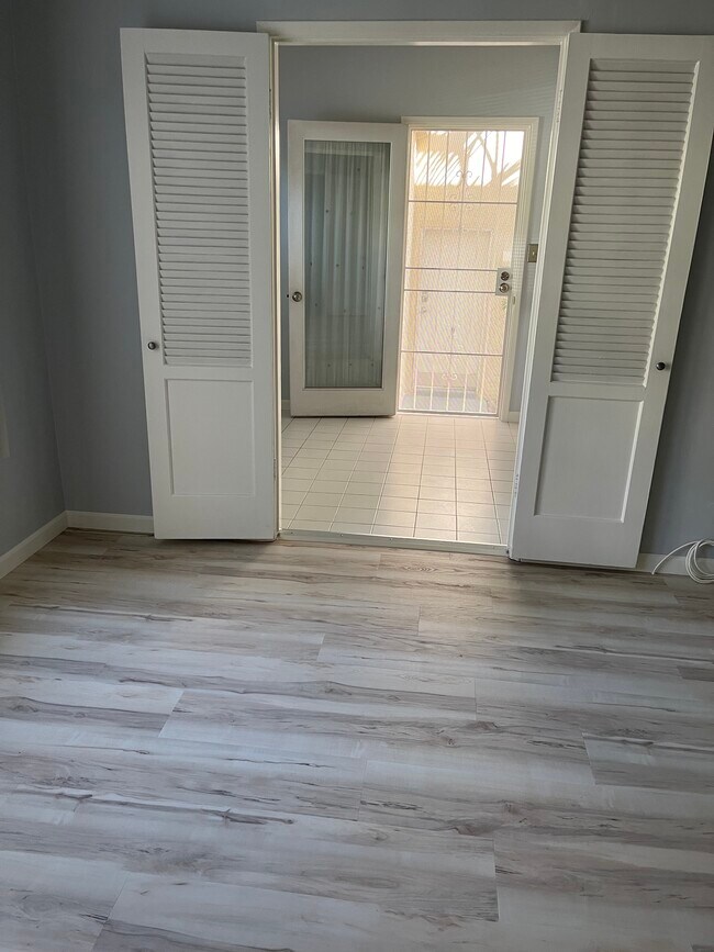 Foto del edificio - 4449 Kensington Rd