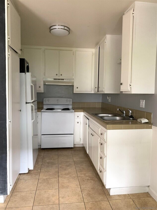 3532 Meade Ave Unit 9, San Diego, CA 92116 Apartment for Rent in San