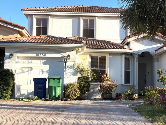 Foto del edificio - 16336 SW 48th Ter