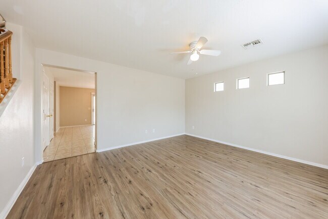 Foto del edificio - 7222 S 37th Dr