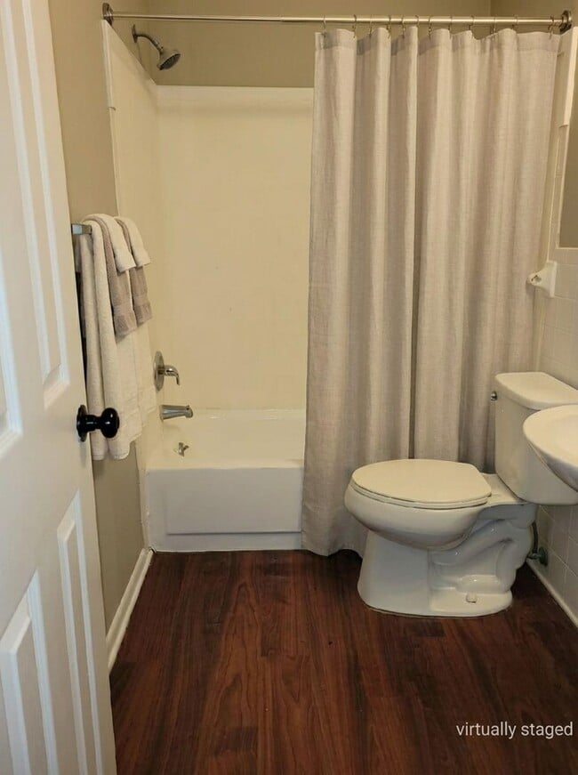 Building Photo - Your new home awaits!