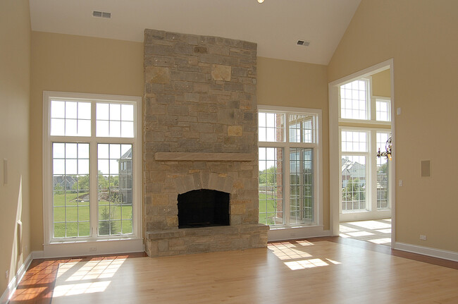 Building Photo - 1235 MacAlpin Dr