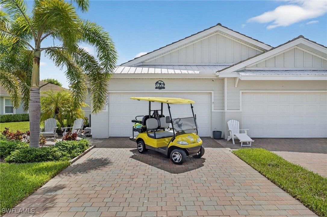 Foto principal - 14582 Edgewater Cir