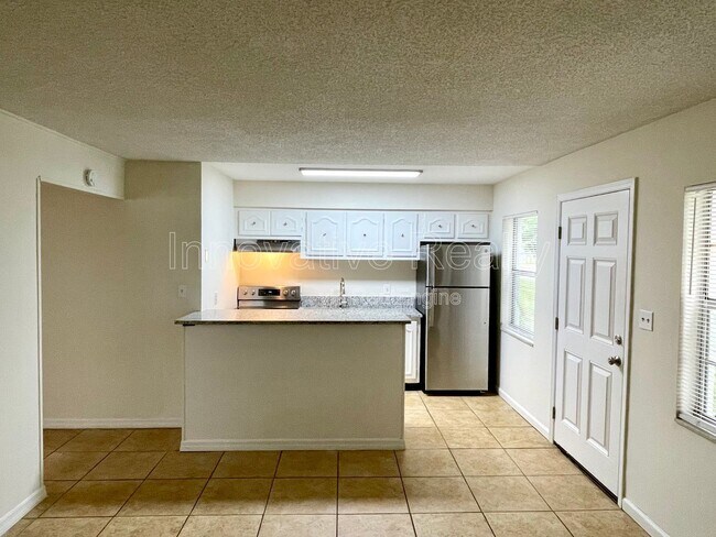 Foto del edificio - 5228 Davisson Ave