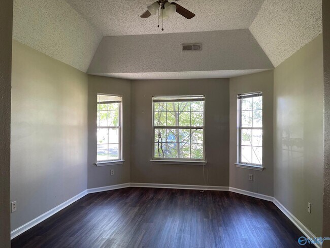 Building Photo - 14016 SW Galveston Cir