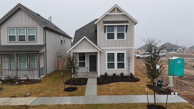 Building Photo - 140 Hartson Dr