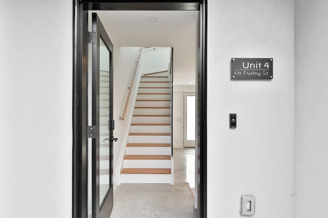 Building Photo - 68 Foxley St