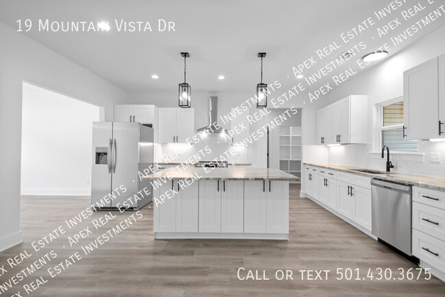 Building Photo - 19 Mountain Vista Dr