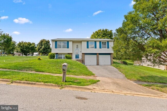Building Photo - 3500 Manis Rd