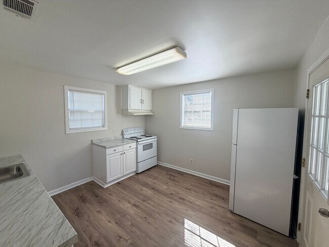 Foto del edificio - Charming home Close to VSU