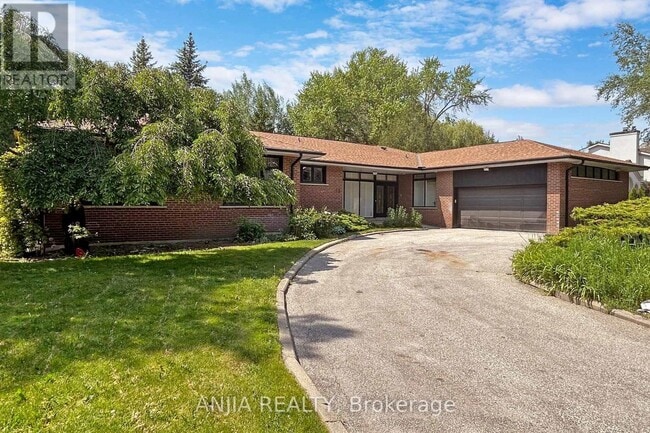 Building Photo - 40 Fifeshire Rd