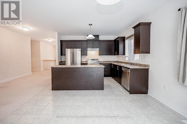 Building Photo - 3126 Monarch Dr