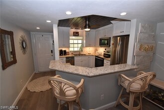 Building Photo - 28231 Pine Haven Way