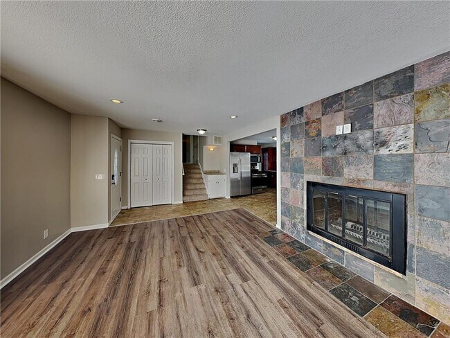 Foto del edificio - 13516 Grand Ave