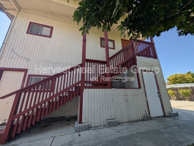 Building Photo - 1064 Eighth Ave