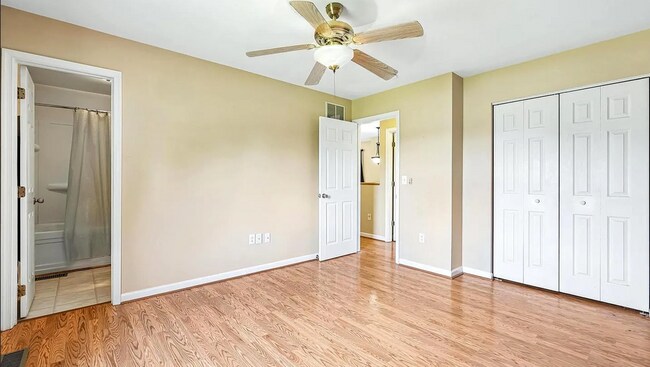 Foto del edificio - 9 Heritage Ln