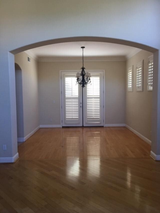 Building Photo - 4 Bedroom in Desirable Mission Ranch Neigh...