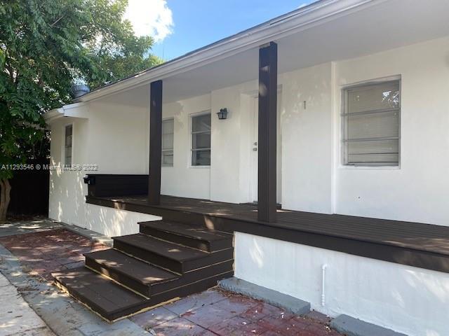 Building Photo - 551 NW 41st St