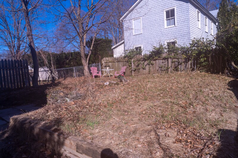 Foto principal - 64 Orchard Dr