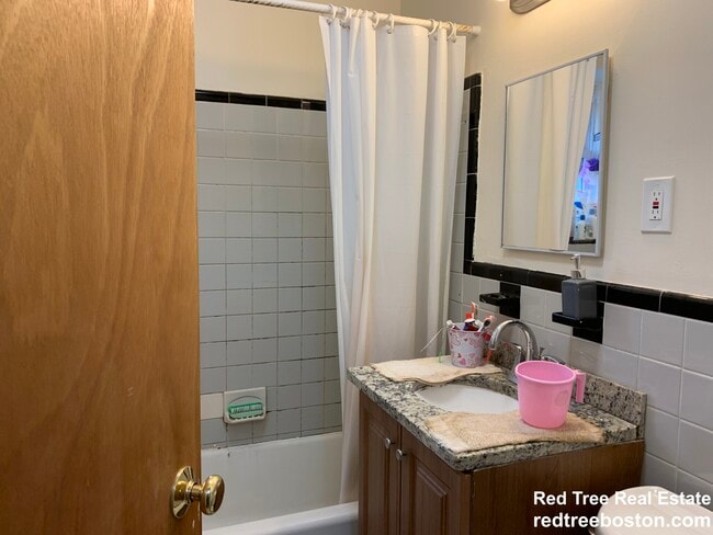 Photo - 59 Parkman St Apartment