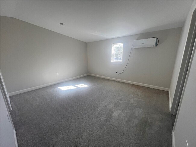 Foto del edificio - 8110 Pursley Blvd