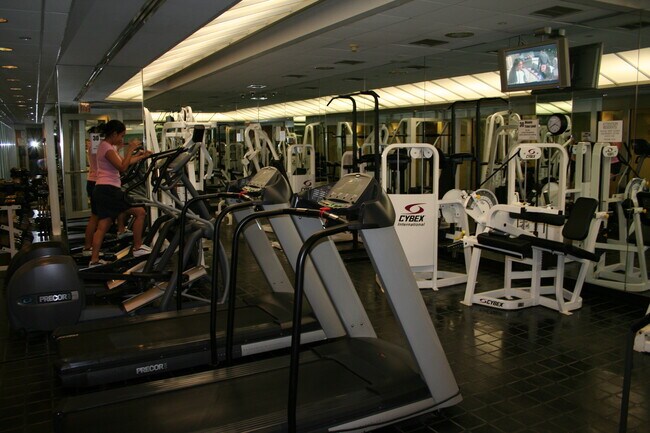 gym - 4 Martine Ave