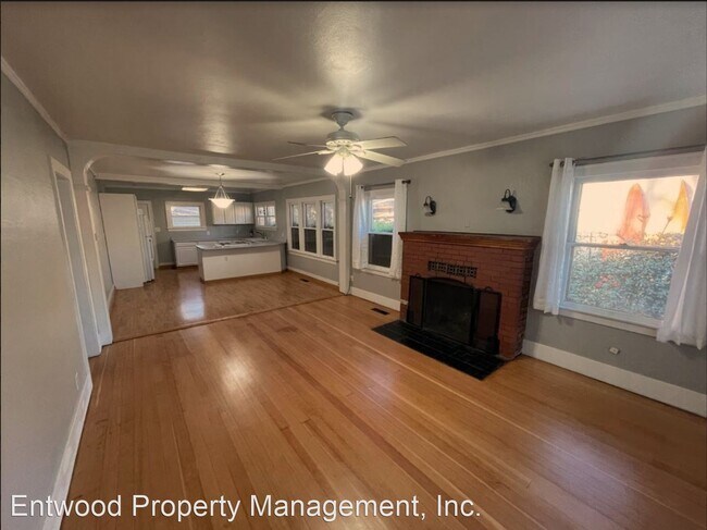 Foto del edificio - 2 br, 1 bath House - 2417 Durham Dayton Hwy