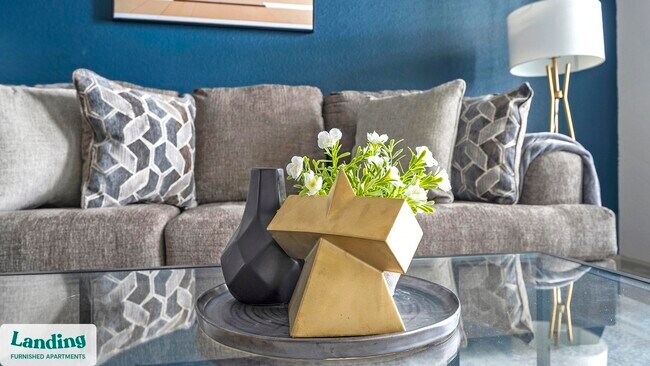 Foto del edificio - 7116 Finn Hall Ave