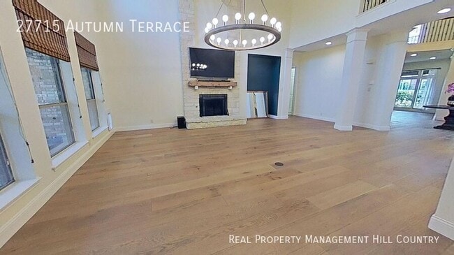 Foto del edificio - 27715 Autumn Terrace