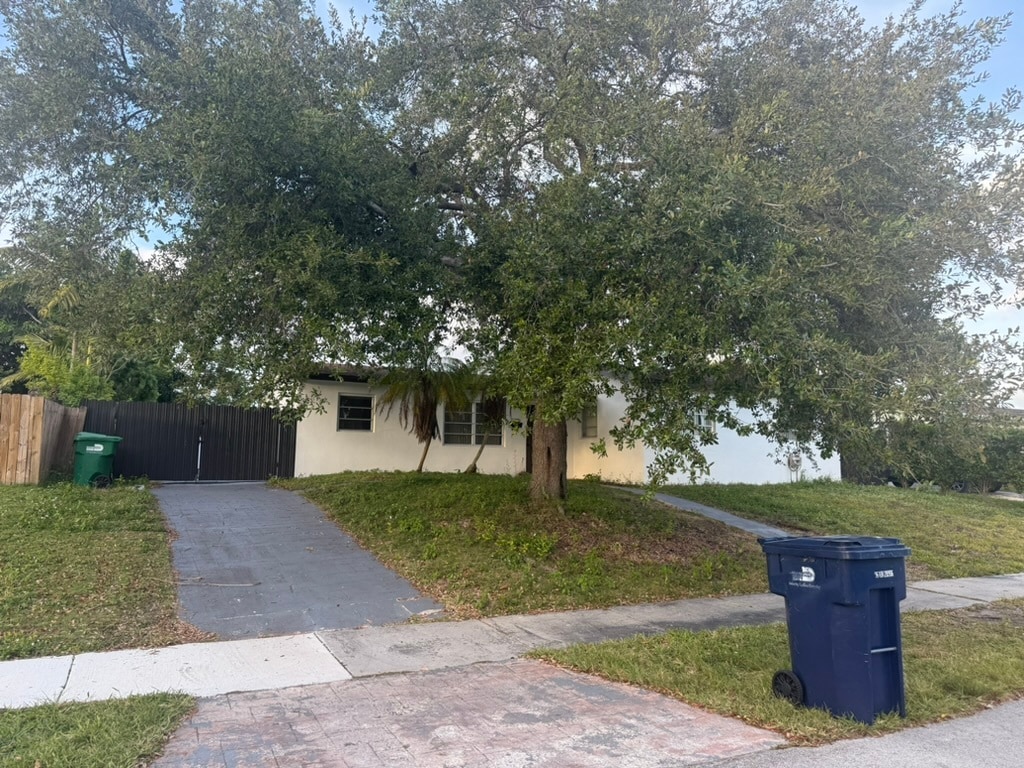 Building Photo - 10371 SW 201st Terrace