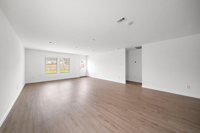 Foto del edificio - 27142 Breakaway Ln