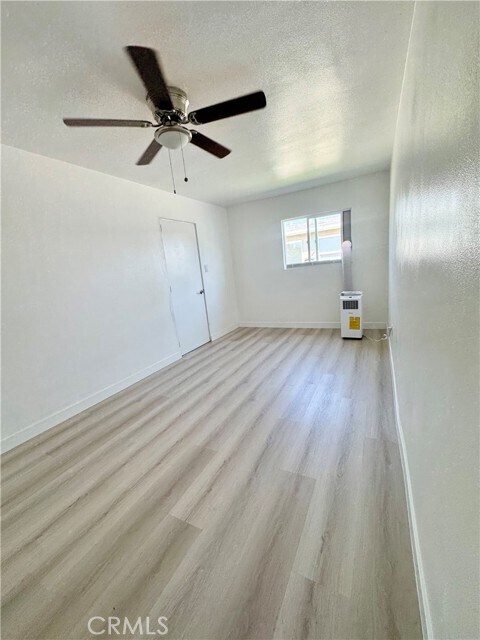 Building Photo - 1065 S Prospero Dr