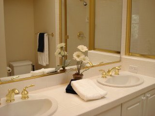 Foto del edificio - Gorgeous, Well-Maintained Two-Story Townhome Available Now!