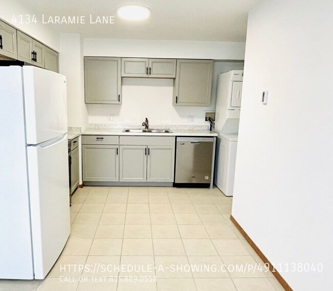 Foto del edificio - 4134 Laramie Ln