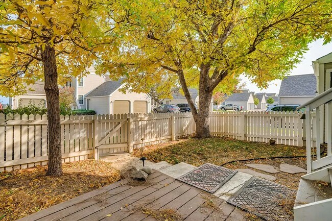 Foto del edificio - 2250 Sunridge Cir