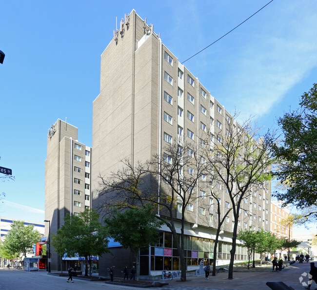 Foto del edificio - Towers on State