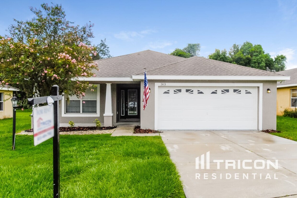Foto principal - 303 Lisa Ann Ct