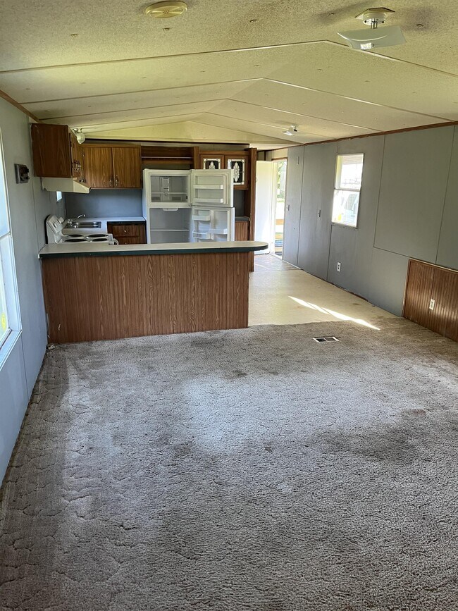 Building Photo - 4815 Wise Women Rd