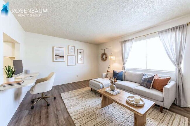 Foto del edificio - 9230 N 6th St