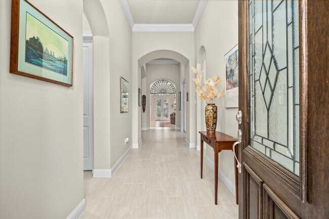 Foto del edificio - 122 Coral Bells Ct