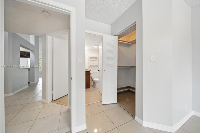 Foto del edificio - 9139 SW 138th Pl