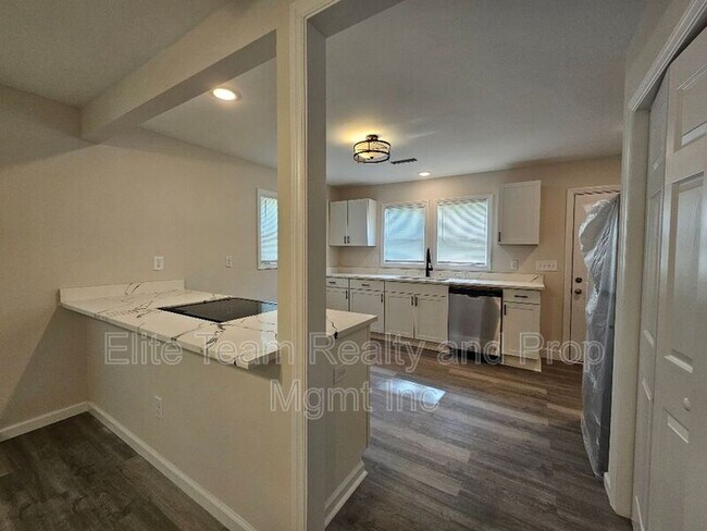 Foto del edificio - 2507 Moreland St