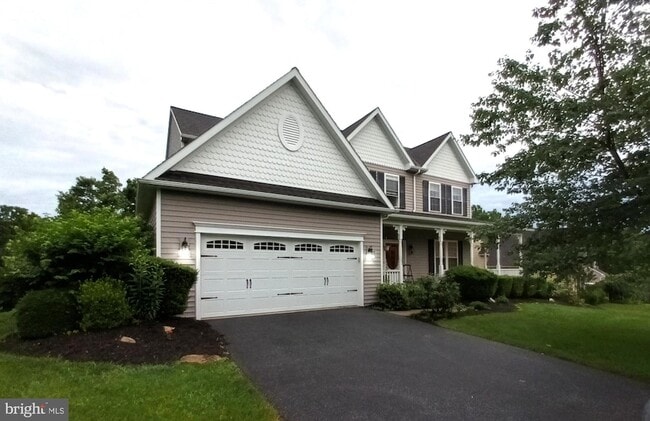 Building Photo - 141 Mill House Dr