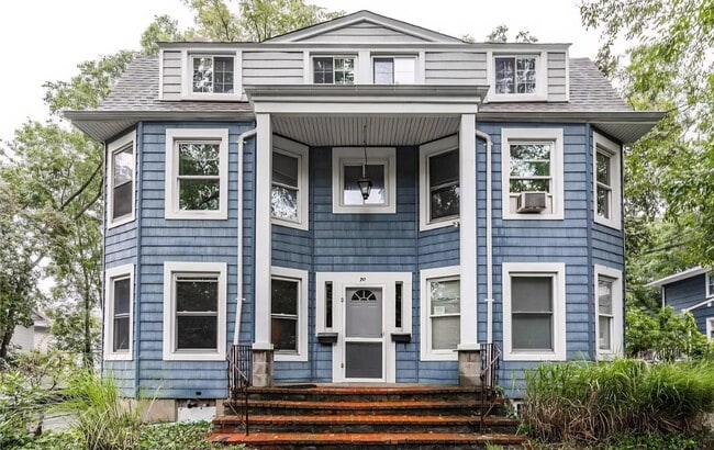 Building Photo - 90 Nassau Rd