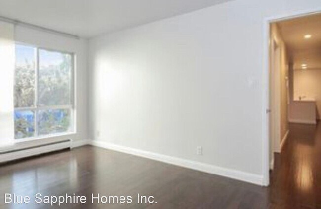 Building Photo - 2 br, 1 bath House - 377 Palm Ave APT 205
