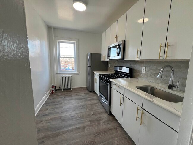 Foto del edificio - 8610 John F. Kennedy Blvd