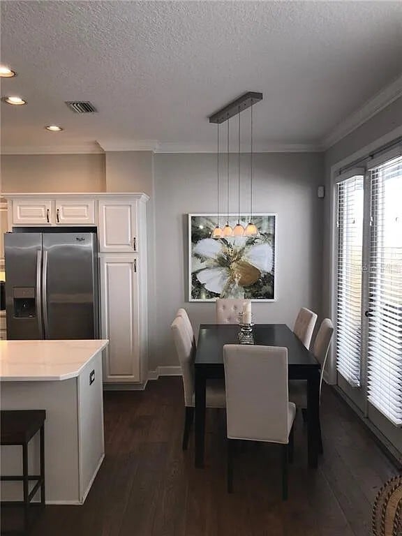 Building Photo - 106 S Moody Ave