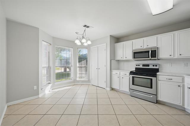 Building Photo - 1012 Waterview Dr